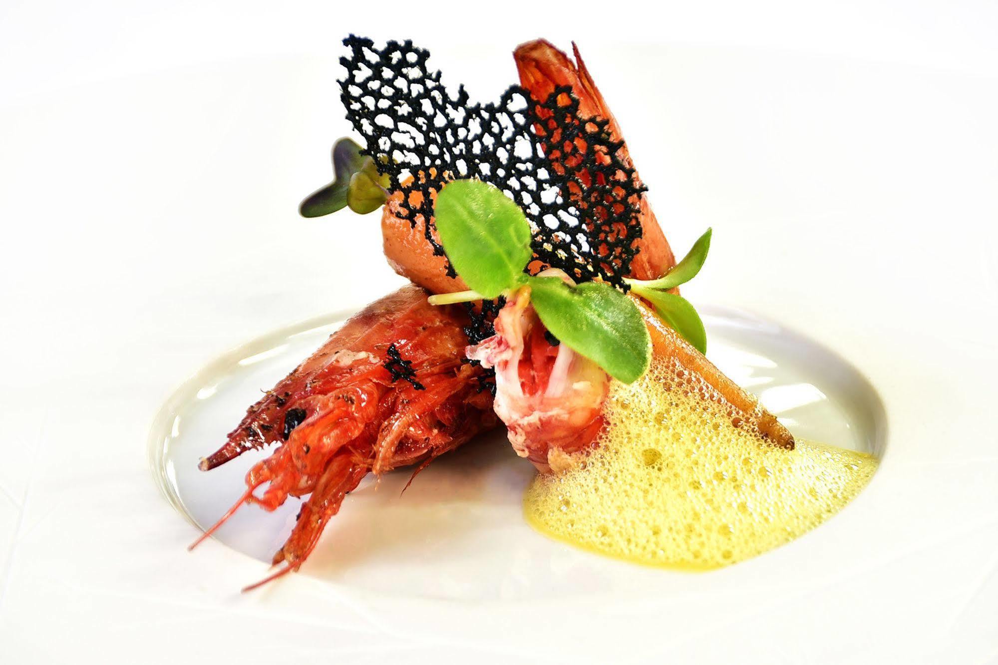 Logis Hotel Du Morvan - Restaurant La Table De Jerome Luzy Dış mekan fotoğraf